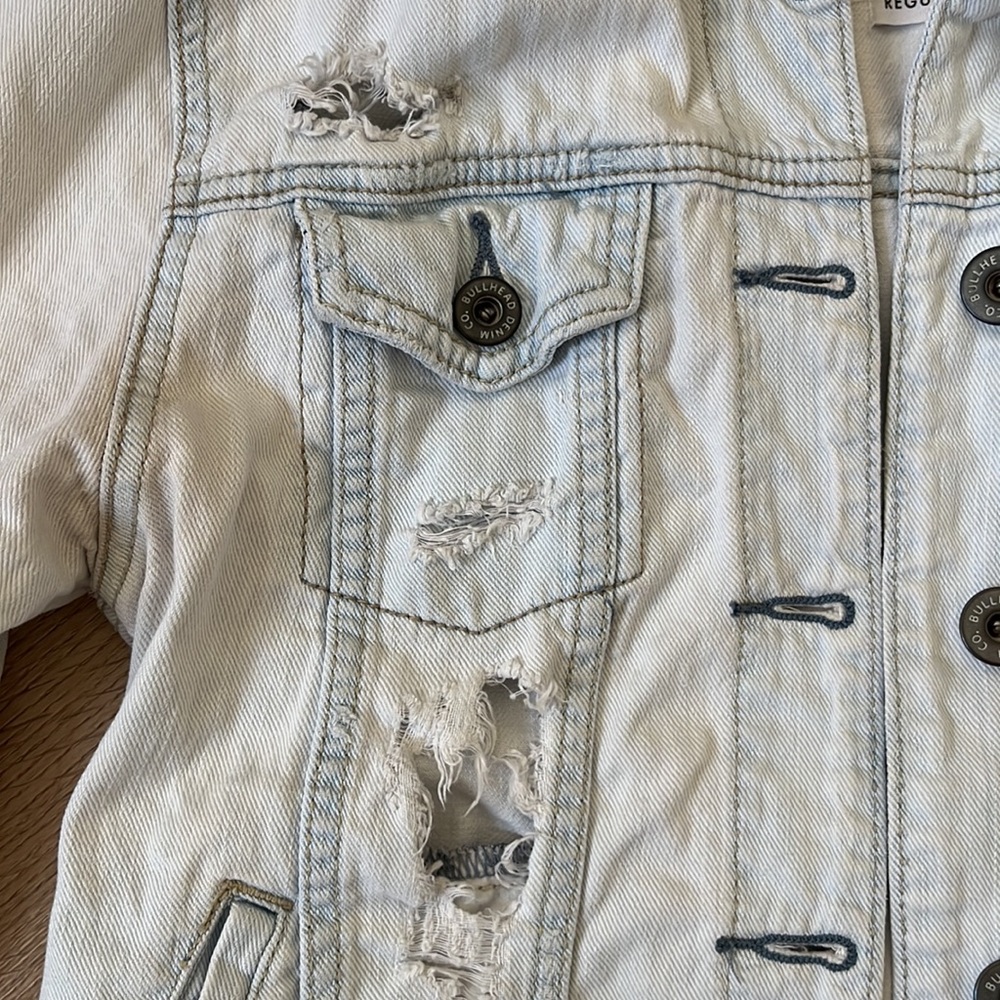 Jean Jacket - Picture 3 of 5
